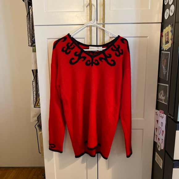Vintage 90s Liz Claiborne Red silk Angora blend sweater black swirl embroidery. - Picture 6 of 12